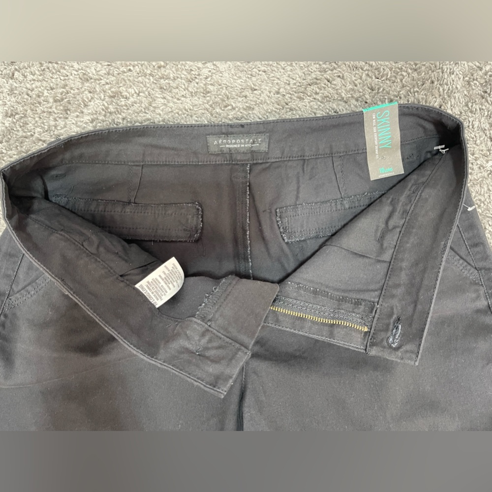 Aeropostale Black Shorts skinny cotton stretch women’s size 10 Long - Picture 4 of 13